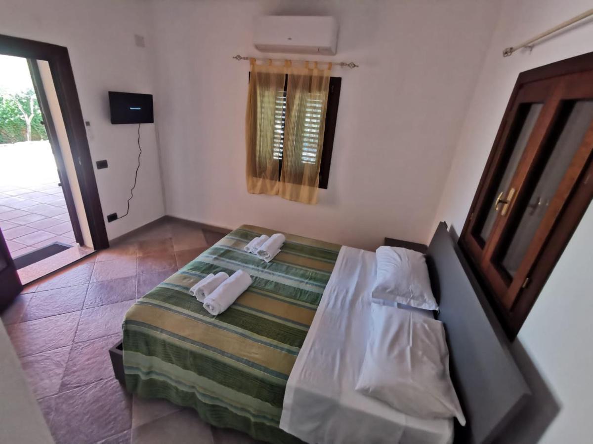 Eldivin Bed & Breakfast San Teodoro  Exterior foto